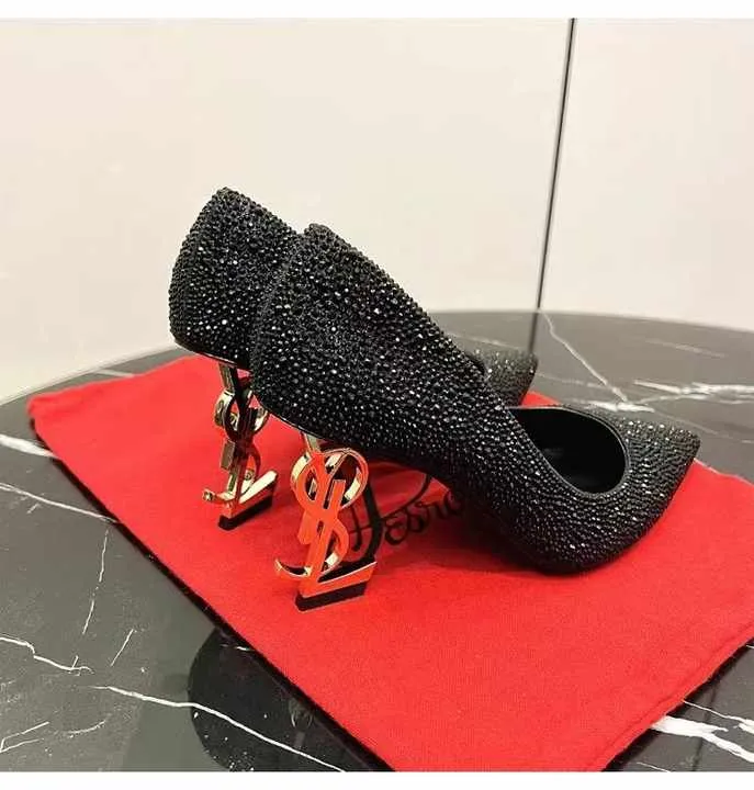 حذاء نسائي بكعب عالٍ أوروبي وأمريكيEuropean and American women's high heel shoes