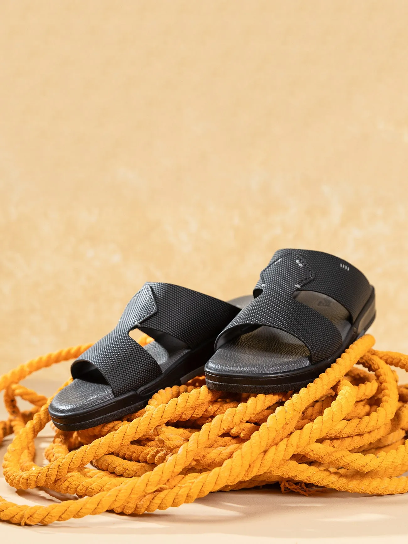 Barjeel Uno MSA134 Men Arabic Sandals