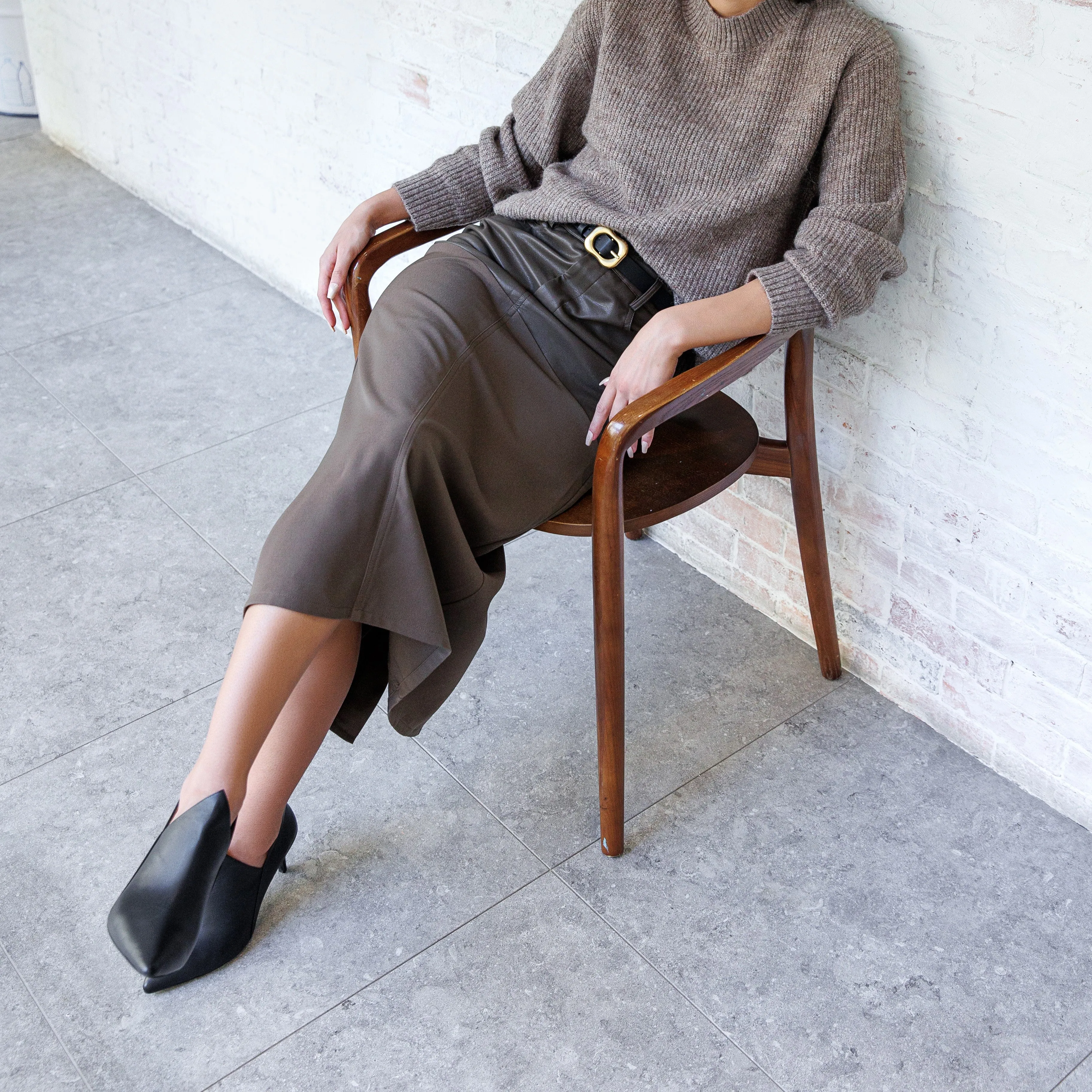 Elara black boot