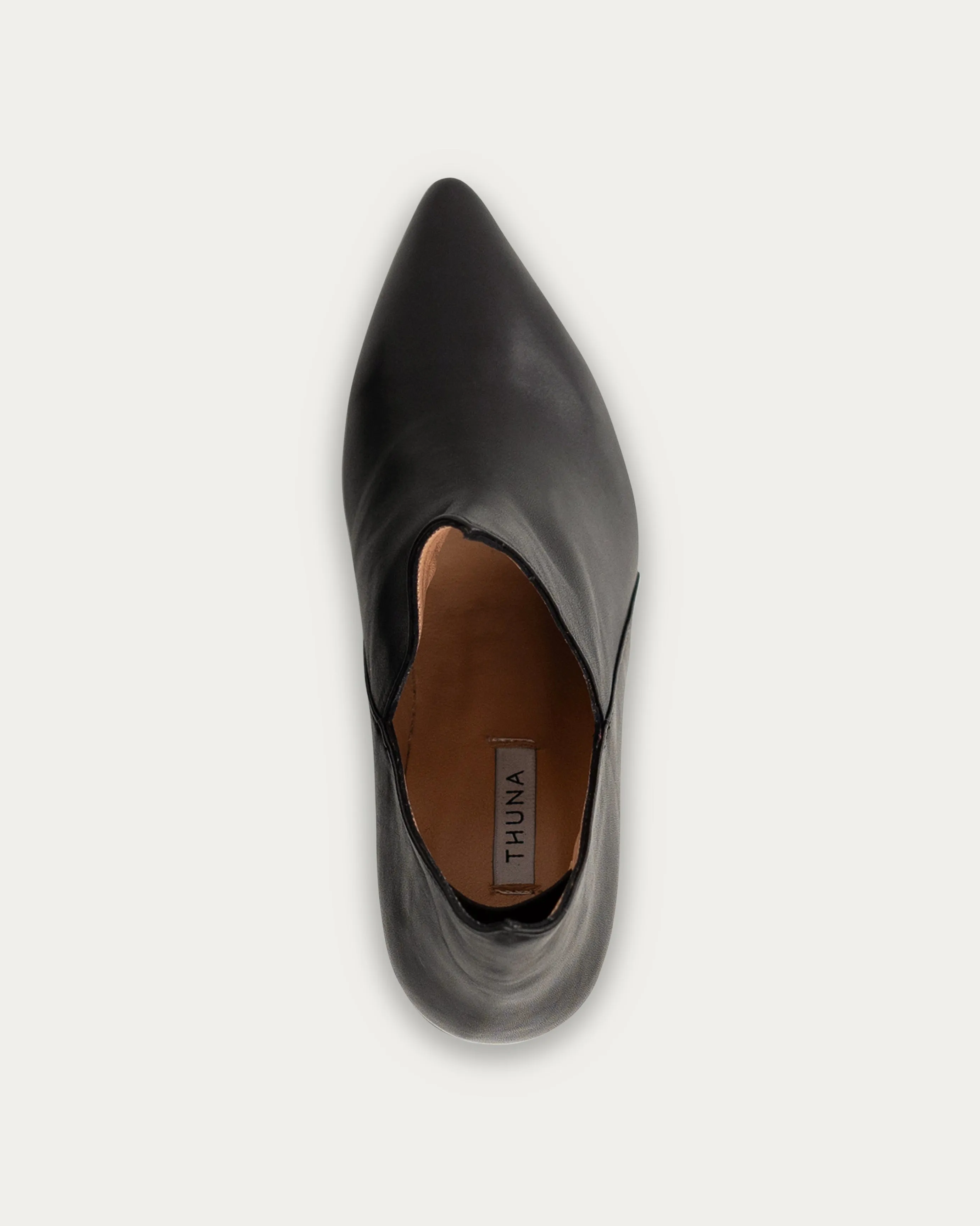 Elara black boot