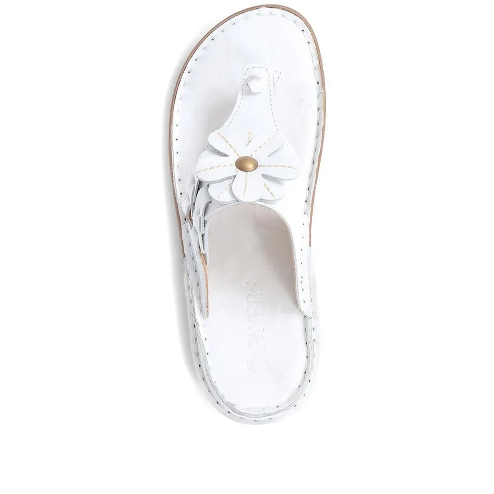 Leather Floral Toe-Post Sandals - CAY33001 / 319 988