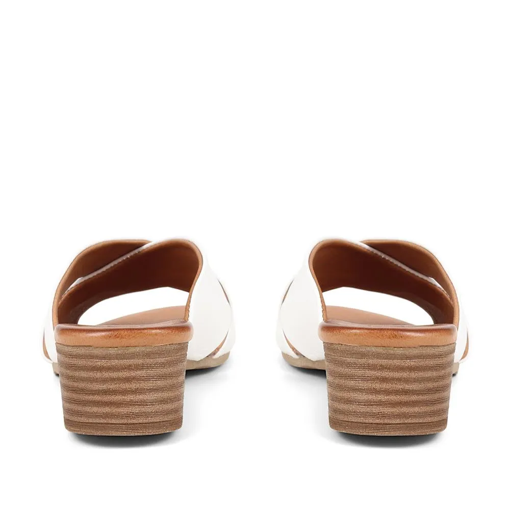 Leather Mules - BELMET37019 / 323 856