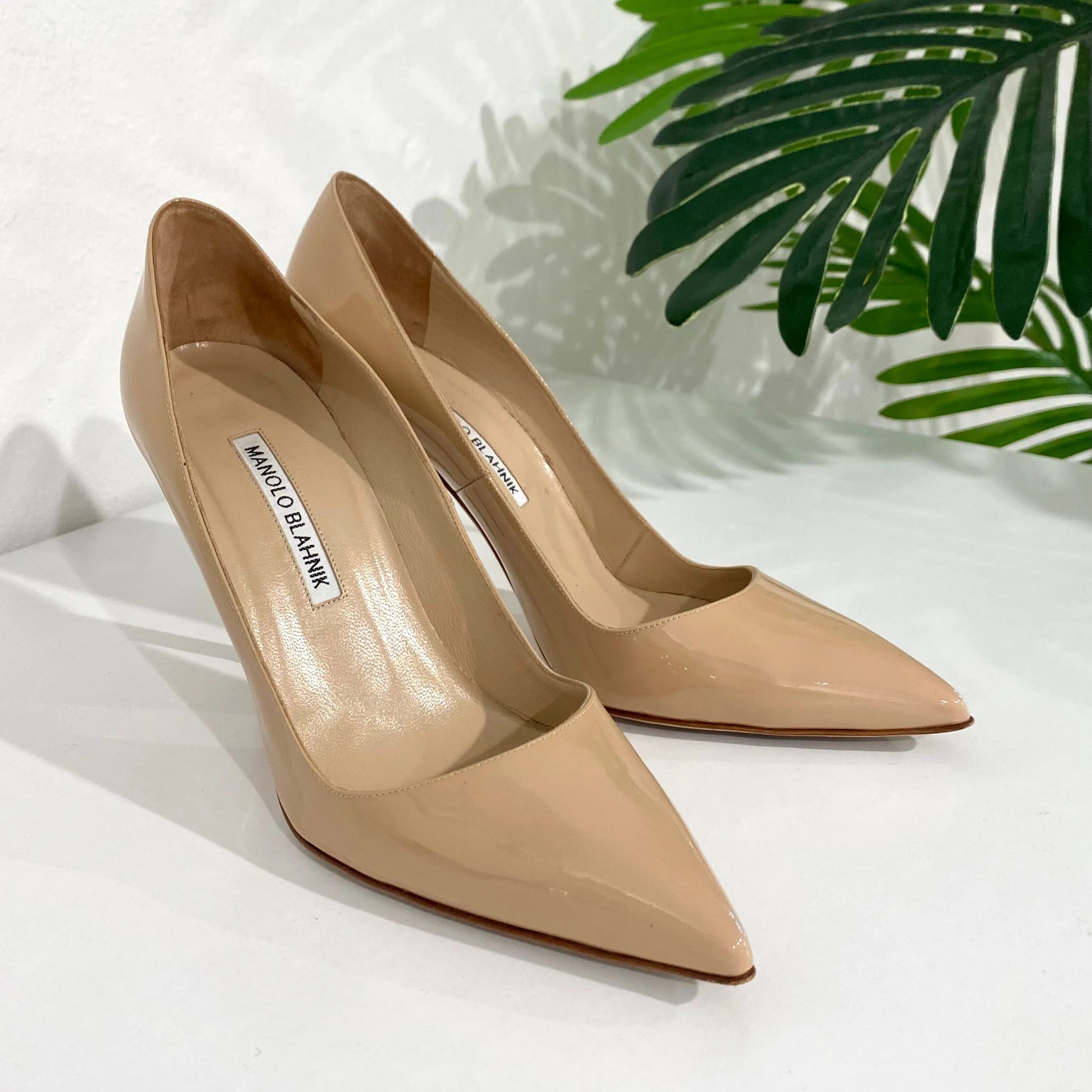Manolo Blahnik Nude Patent Pumps
