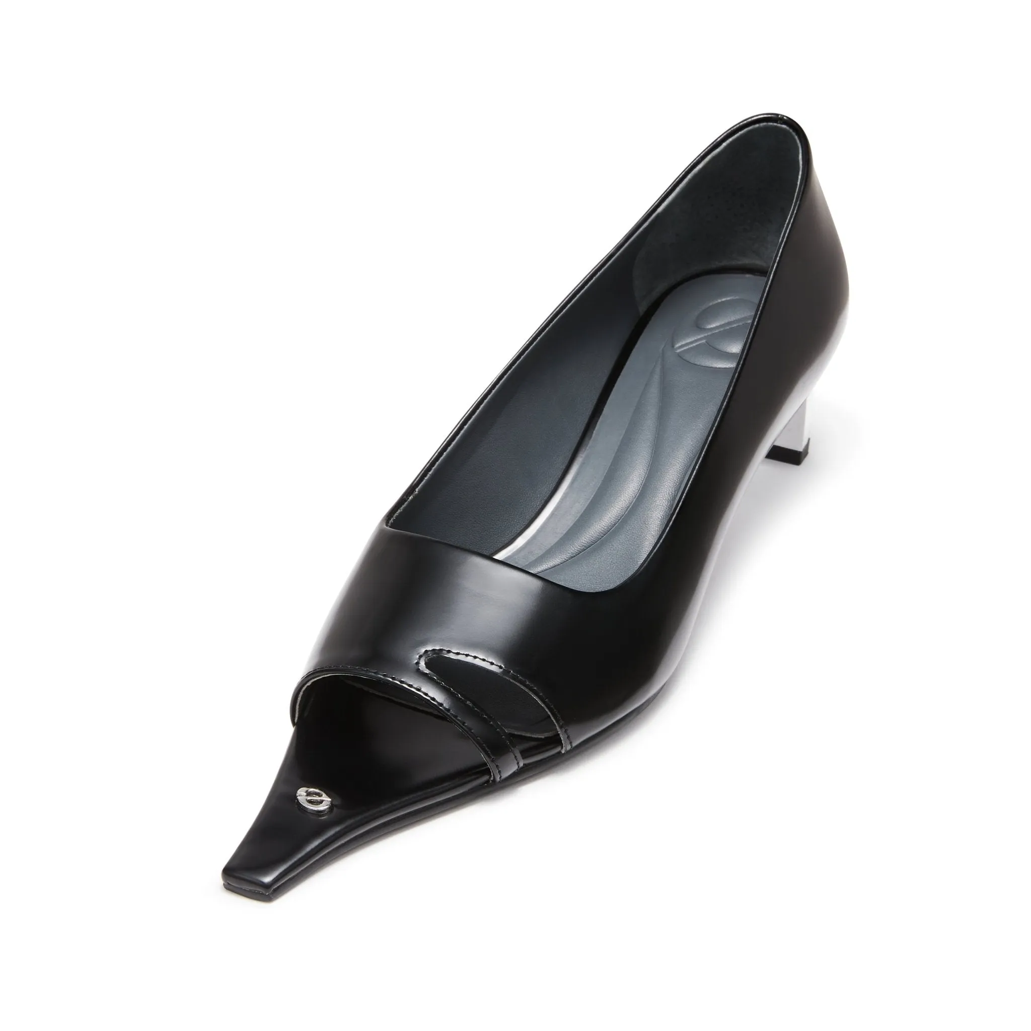 Pointed Toe Hollow Heel Shoes in Black