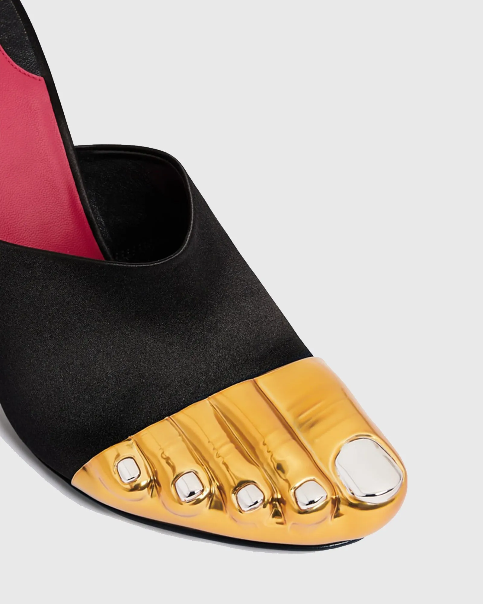 Vanda Silver Toenail Mules